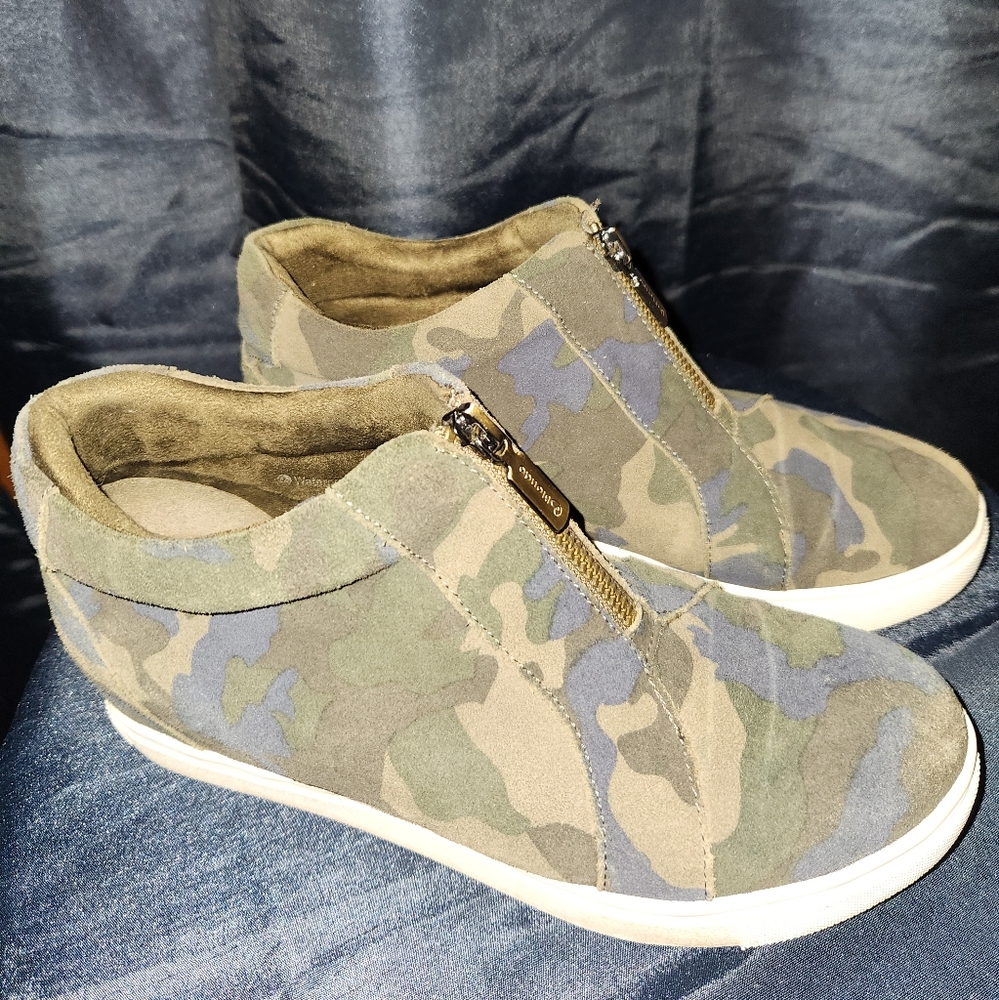 The Blondo Glenda Suede Printed Wedge Sneakers